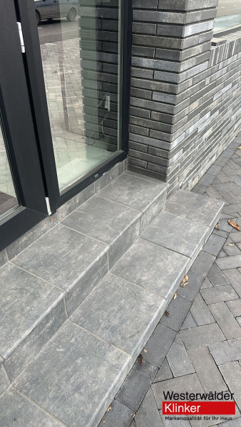 Клинкерная плитка WKS31170 Dunkelgrau 310x320 Westerwalder Klinker