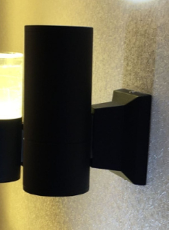 Уличный настенный светильник Maytoni Bowery O574WL-01B